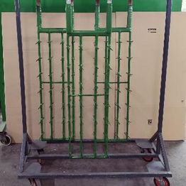 Talleres Pirineo S. A. utillajes para el almacenamiento